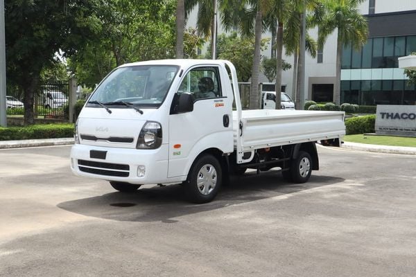 giá xe tải kia k200 thùng lửng