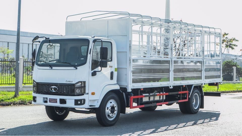 Ngoại thất xe tải Thaco Linker T2-13