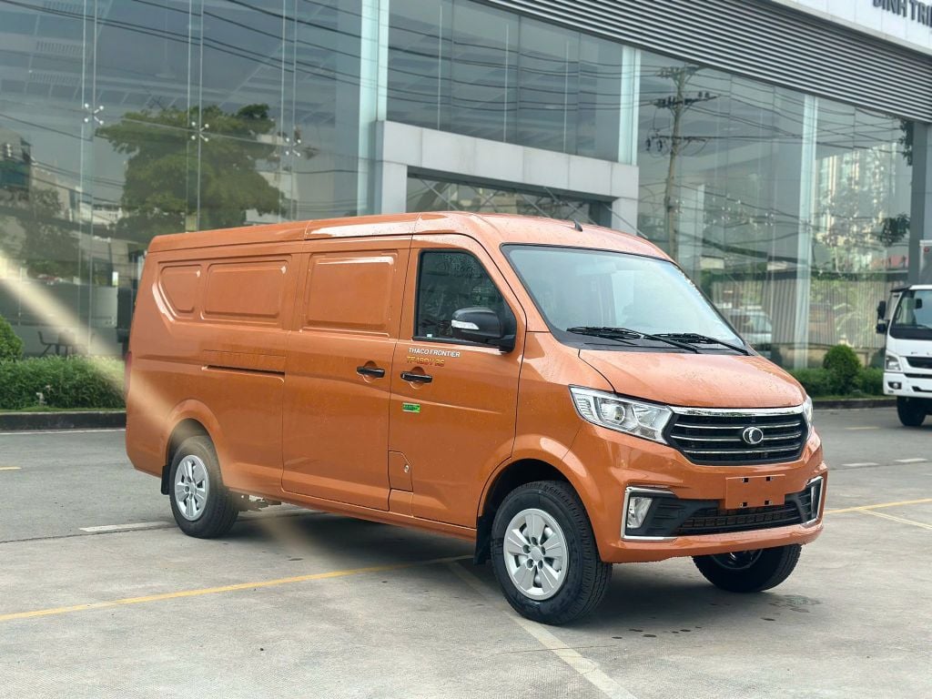 xe tải van thaco Tf480 màu cam