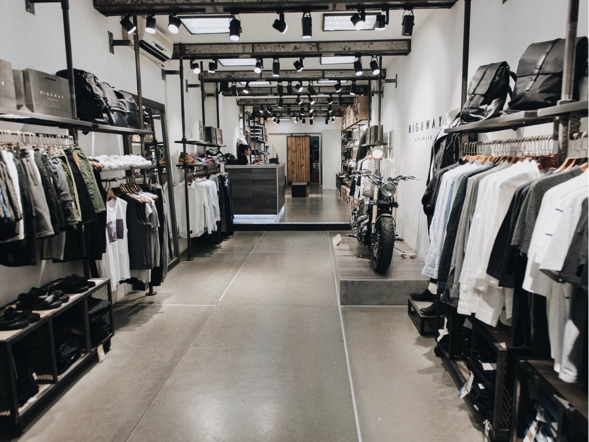 Cửa hàng quần jeans tại Hà Nội Highway Menswear