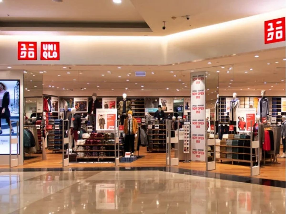 Đồ công sở thương hiệu Nhật Bản Uniqlo