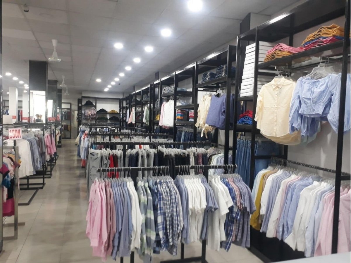 The Blues là shop quần tây nam uy tín dành cho các quý ông