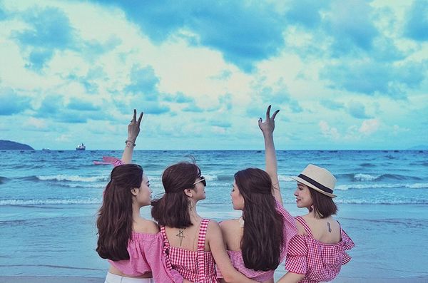 Bỏ túi kinh nghiệm đi biển chị em nào cũng cần