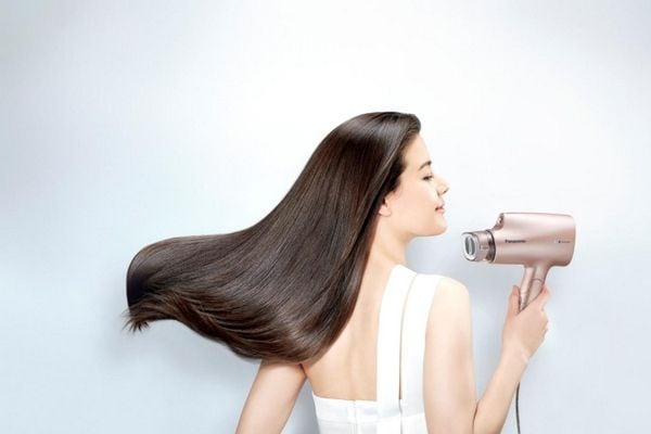 9 Cách đơn giản giúp bạn có mái tóc chắc khỏe