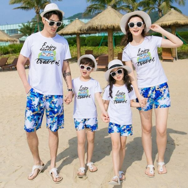 Bỏ túi kinh nghiệm đi biển chị em nào cũng cần