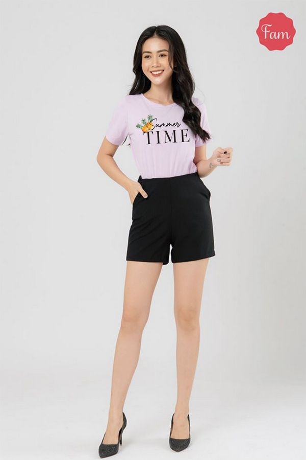 Gợi ý màu áo phông nữ cứ lên hình là đẹp