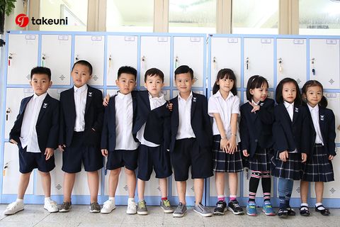 5+ mẫu đồng phục học sinh đẹp nhất năm 2021-2022 tại TakeUni