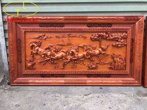 Tranh gỗ bát mã truy phong – Mã Đáo Thành Công