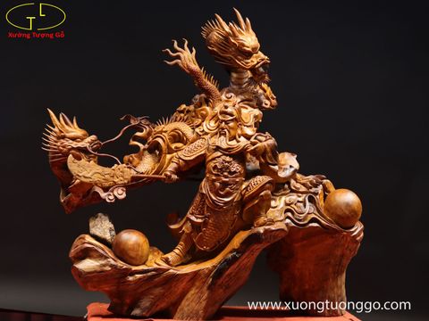 Tượng Gỗ Quan Công mang ý nghĩa gì và cách bài trí trong phong thủy