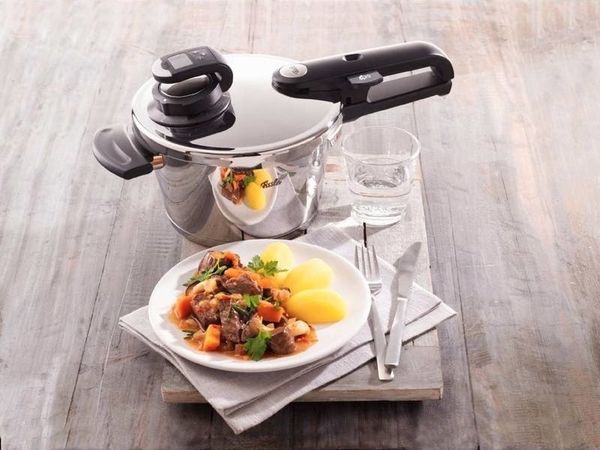 Nồi áp suất Fissler Vitavit Premium 6L - 22cm