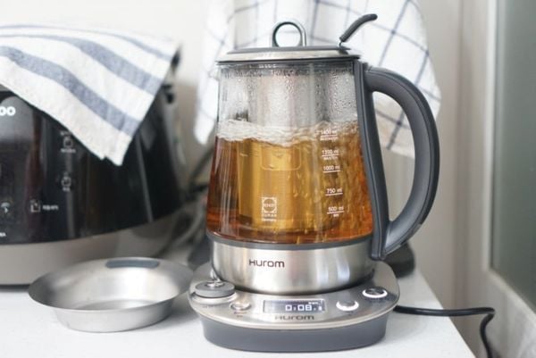 ấm pha trà chưng yến Hurom TM P02FSS