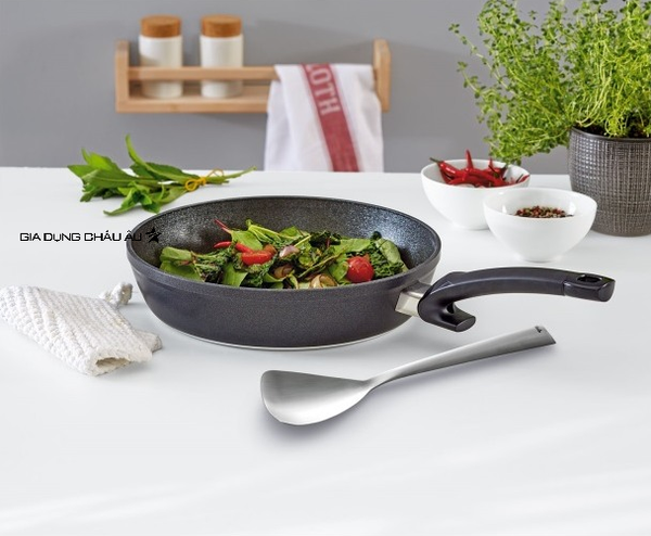 Chảo chống dính Fissler Adamant Comfort