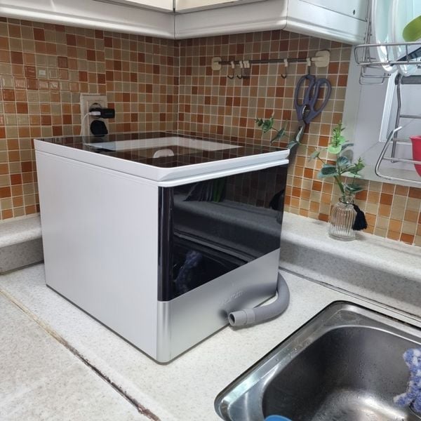 kích thước máy rửa thực phẩm Hurom UC B01FWH thực tế