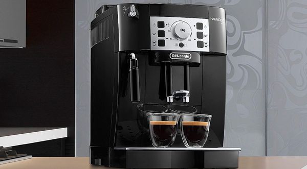 Máy pha cà phê gia đình Delonghi Magnifica S Ecam 22.110.B