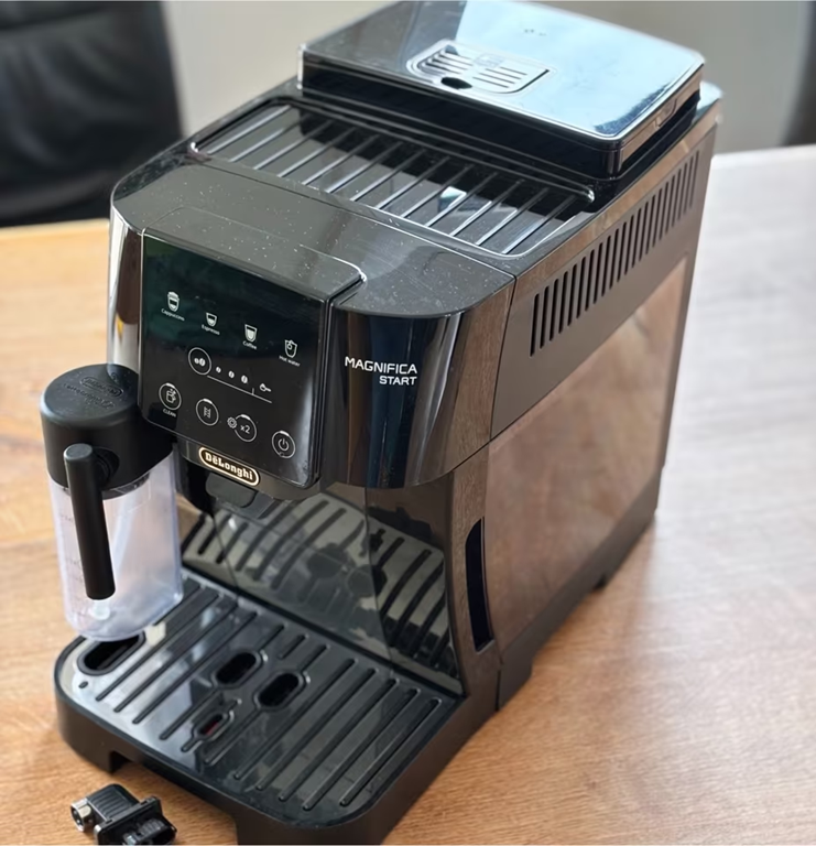 máy pha cafe từ hạt delonghi ecam 22060