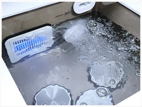 máy rửa thịt cá rau củ hurom UC-B01