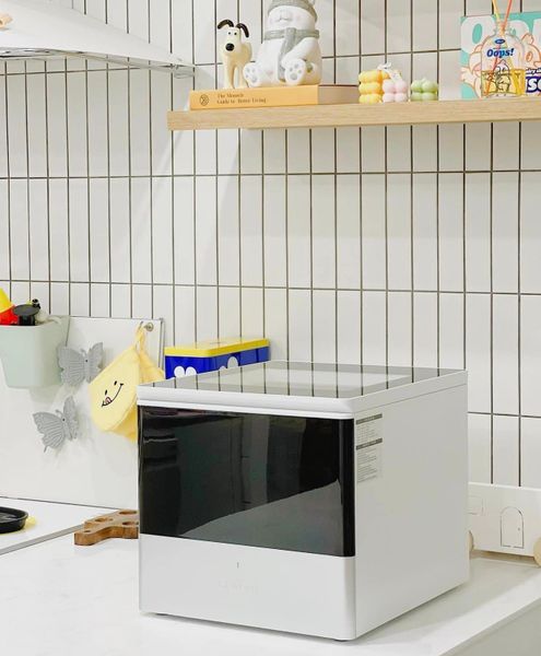 máy tiệt trùng rau quả thực phẩm Hurom UC-B01