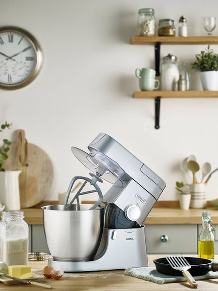 Máy trộn bột đa năng Kenwood Chef XL KVL4100S