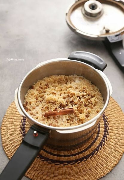 Cơm gạo lứt đậu đỏ siêu ngon với nồi áp suất Fissler Vitavit Comfort