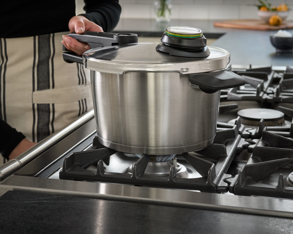 Nồi áp suất hãng nào tốt Fissler Vitavit Premium