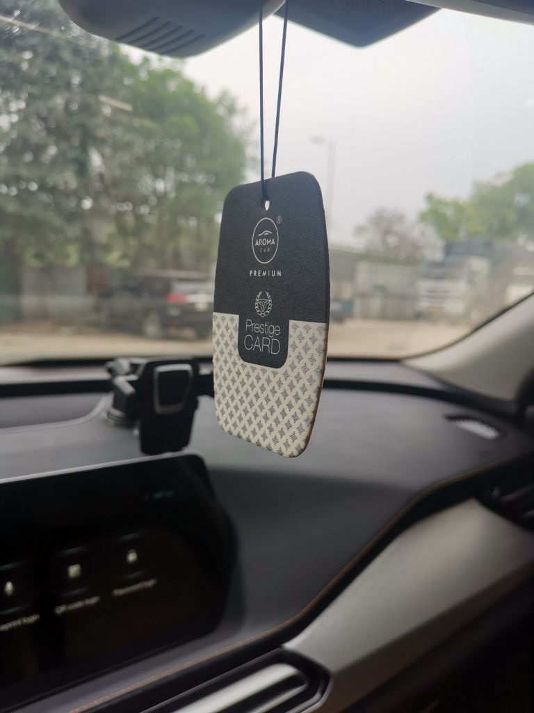 lá thơm aroma car trên xe beijing x7