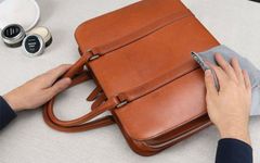 7 Cách Xử Lý Mép Vải Túi Xách Không Bung Chỉ Hiệu Quả