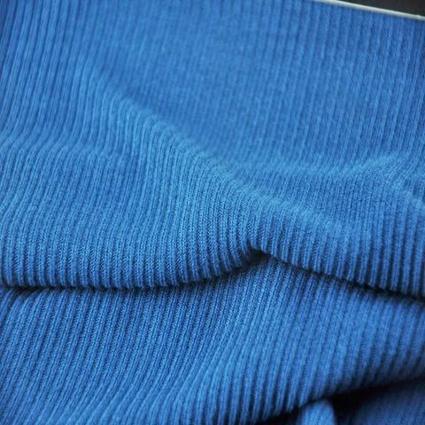 Vải len là gì? Tìm hiểu về nguồn gốc, đặc tính và ứng dụng của vải len