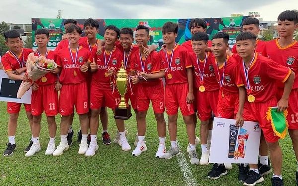 balo bóng đá cho thanh thiếu niên