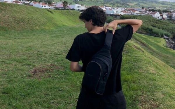 balo đeo chéo đi du lịch