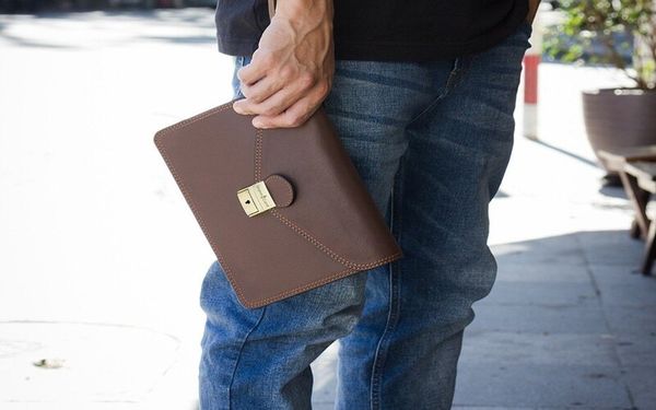 Cách Cầm 3 Ngón Tay