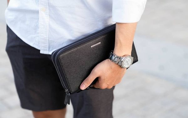 Cách Ôm Sát Người