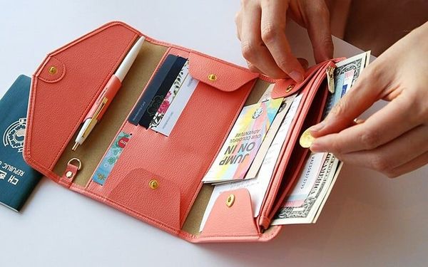 cách sắp xếp tiền trong ví
