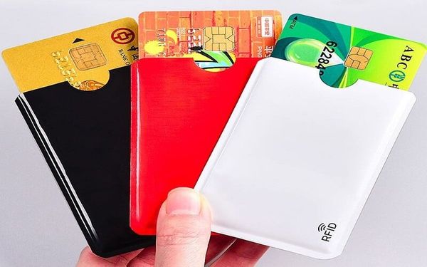 Case Thẻ Nhựa PU