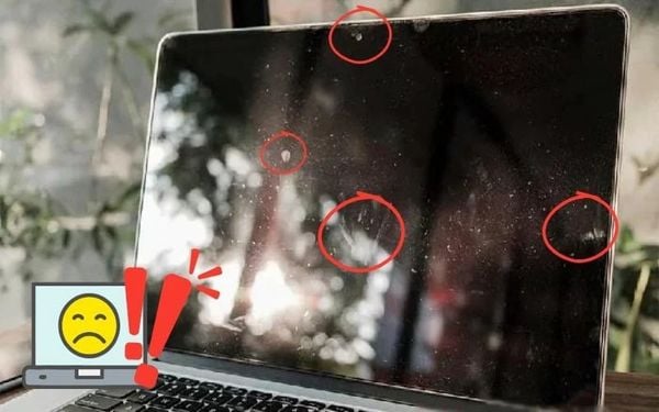 balo laptop 17 inch bị trầy