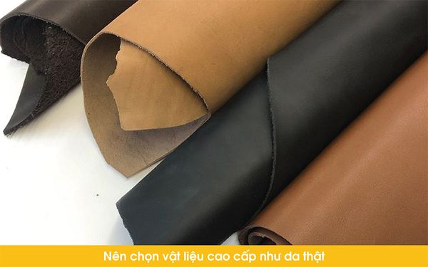 nên chọn túi mini có vật liệu làm từ da cao cấp
