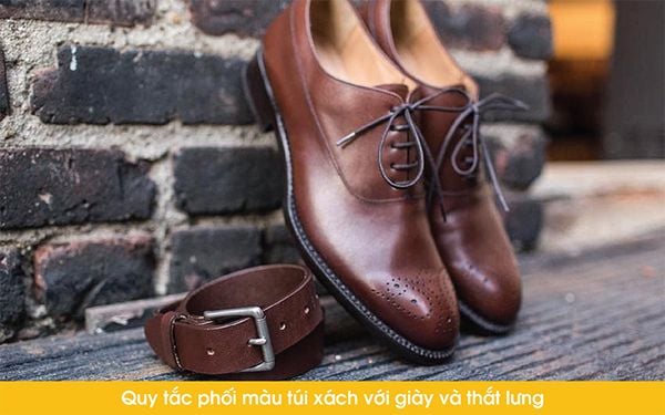 phối màu túi xách với giày và thắt lưng