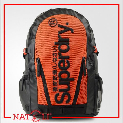 Balo superdry trên thị trường hiện nay