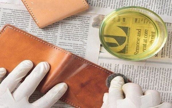 Vết Bẩn Cứng Đầu