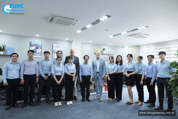 Managing Director of Endress+Hauser International AG visit NK Engineering (6)