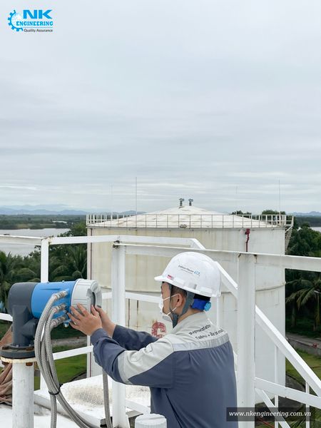 Supplying measuring equipment to Dinh Vu Petroleum Services Port (2)