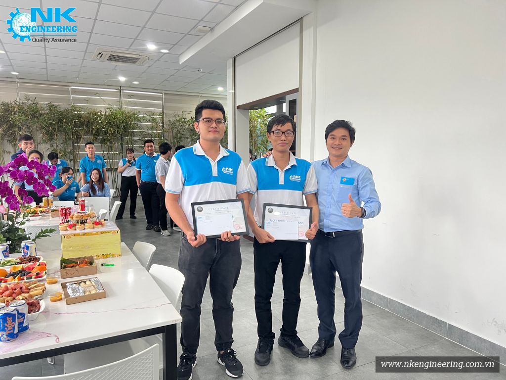 Sinh nhật nhân viên NK Engineering + khen thưởng (1)