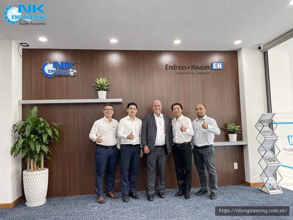 ông Toni Kaesbeck - Giám đốc Phát triển Kinh doanh thăm NK Engineering (3)