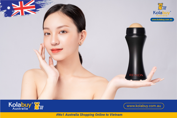 Cây lăn hút dầu Revlon Oil-Absorbing Volcanic Roller