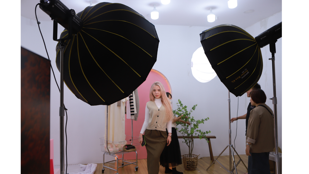 Setup đèn cho phòng livestream