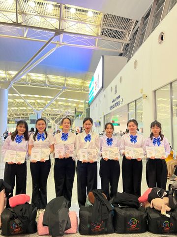 2024年5月23日　出国おめでとうございます！弊社7名の実習生【惣菜製造業：女性7名】が日本へ出国しました。
