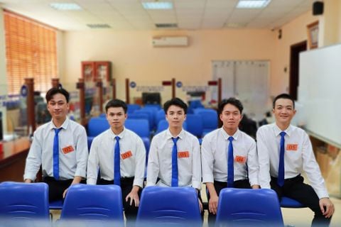 2025年6月18日、JVSグループ株式会社にて技能実習生10名【鋳造業 男性5名】【半自動溶接 男性5名】の選抜試験を開催しました。