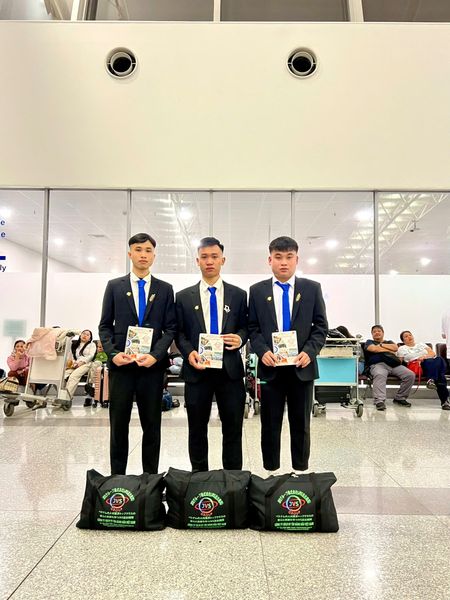 2025年2月19日　出国おめでとうございます！弊社3名の実習生【半自動溶接3男】が日本へ出国しました。