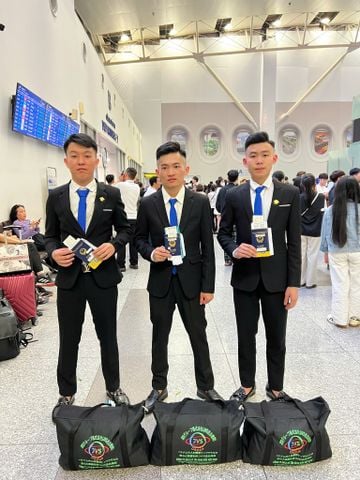 2025年4月6日　出国おめでとうございます！弊社3名の実習生【機械検査3男】が日本へ出国しました。