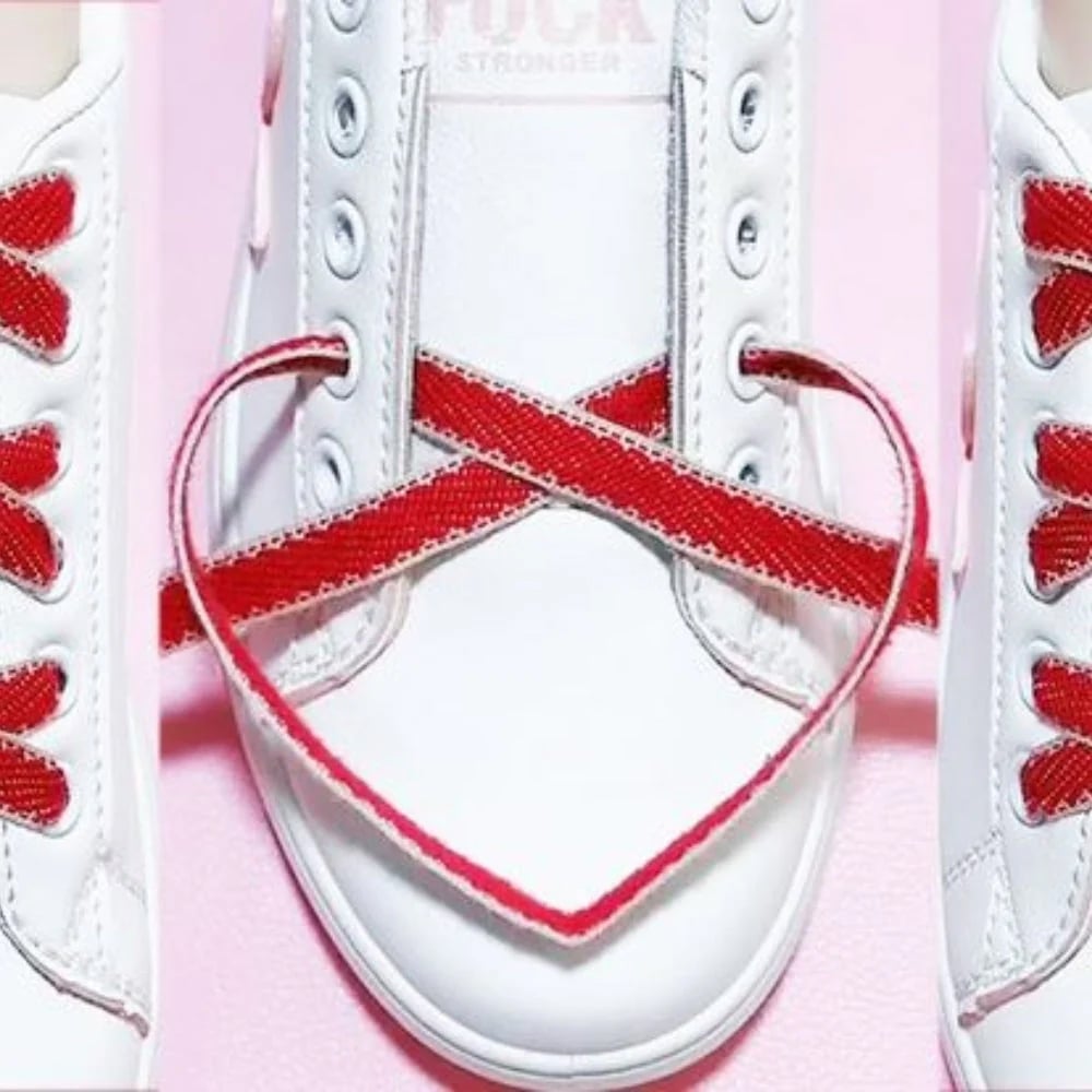 Cách buộc dây giày hình trái tim độc đáo cho tín đồ sneaker