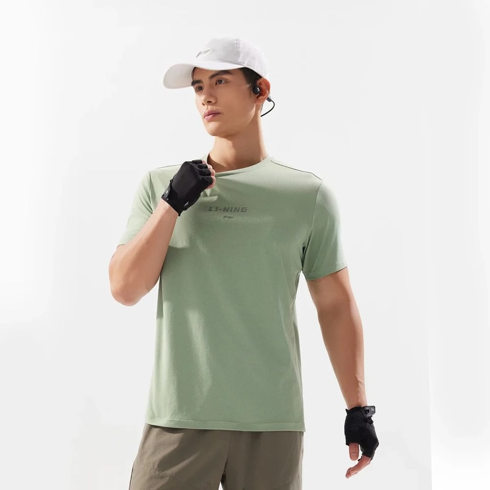 Top 10 các mẫu áo thun nam đẹp và được ưa chuộng nhất hiện nay
